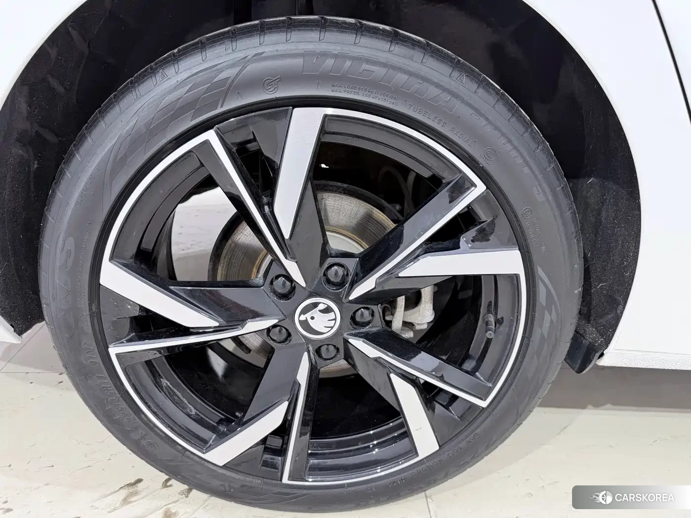 Skoda Octavia id 4578232 из Китая 10