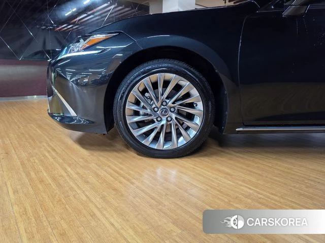 Lexus ES300h 7th generation id 4724475 из Кореи 13