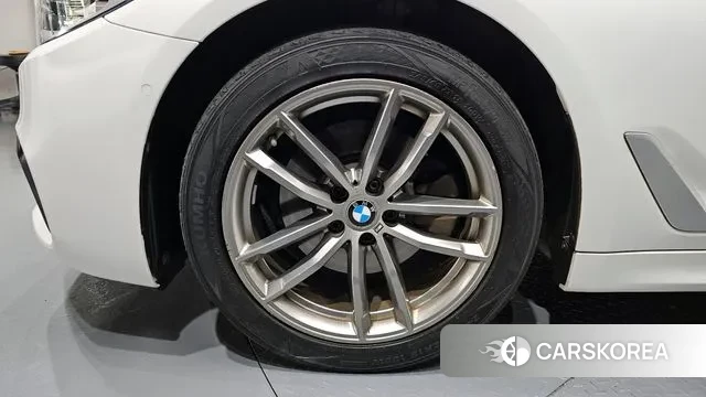 BMW 5 Series (G30) id 3357356 из Кореи 15