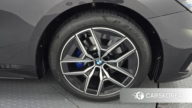 BMW 5 Series (G30) id 3517535 из Кореи 15