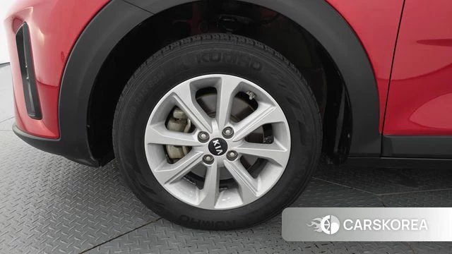 Kia Stonic id 4708759 из Кореи 25
