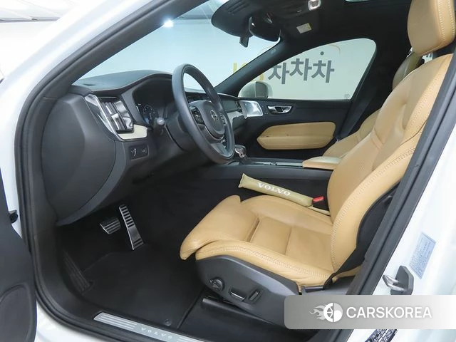 Volvo XC60 second Generation id 4526002 из Кореи 15
