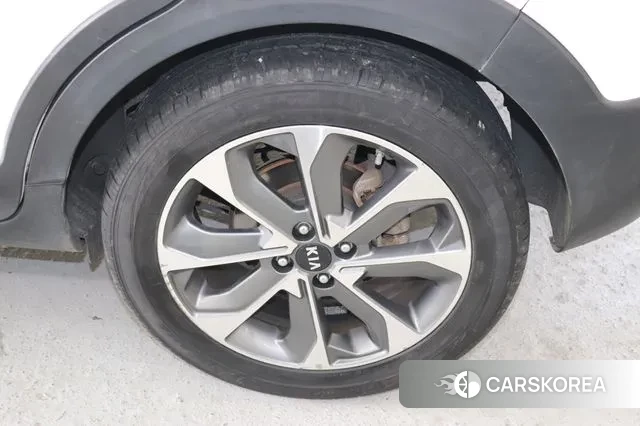 Kia Stonic id 3694944 из Кореи 14