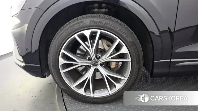 Audi Q8 (4M) id 3479135 из Кореи 15