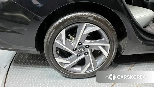 Hyundai The New Avante (CN7) id 4223295 из Кореи 32