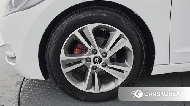 Hyundai Avante AD id 3449834 из Кореи 15