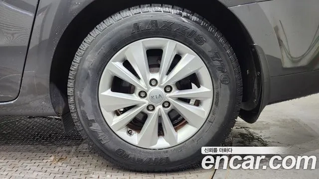 Kia All New Carnival id 2932983 из Кореи 15