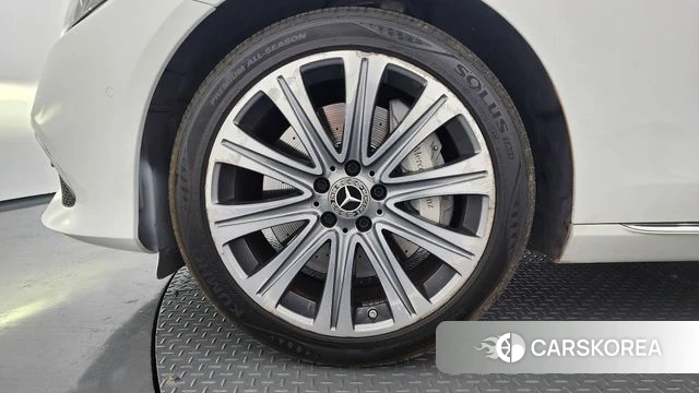 Mercedes-Benz E-Class W213 id 4520950 из Кореи 26