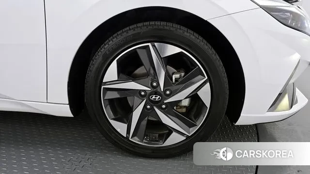 Hyundai Avante (CN7) id 3592157 из Кореи 15