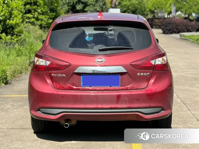 Nissan TIIDA id 4278563 из Китая 12