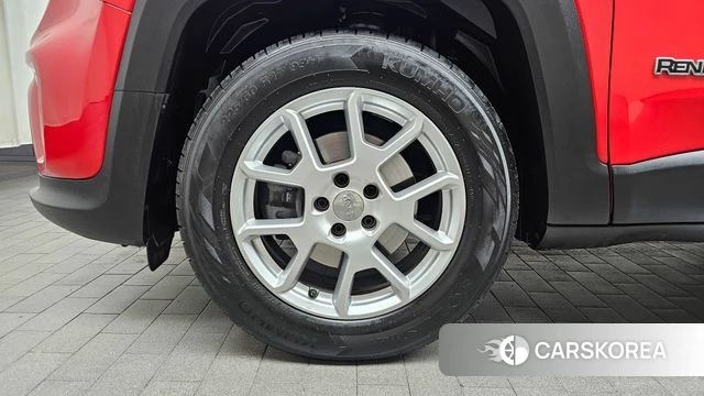 Jeep Renegade id 3843511 из Кореи 15