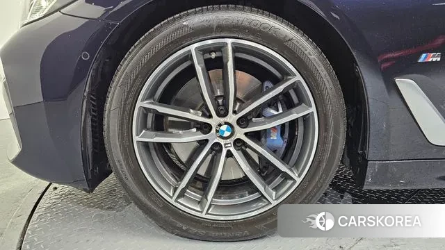 BMW 5 Series (G30) id 3598229 из Кореи 15