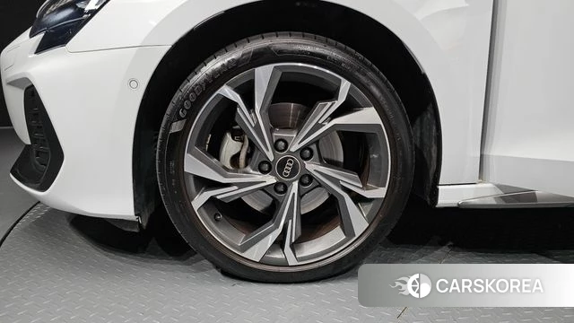 Audi A3 (8Y) id 4792027 из Кореи 30