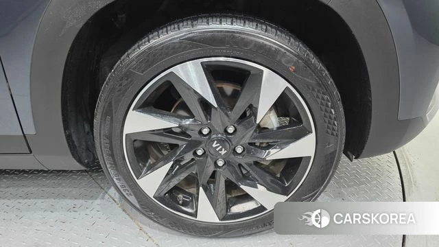 Kia Seltos id 4310010 из Кореи 29