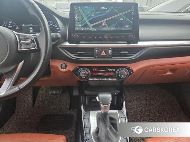 Kia The New K3 2nd generation 2021 Белый из Кореи, фото 5