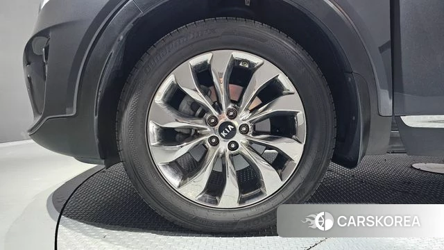 Kia The New Sorento id 4850077 из Кореи 28