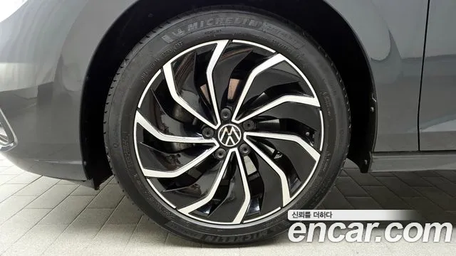 Volkswagen Golf 8th Generation id 2816396 из Кореи 15