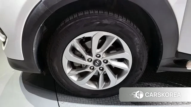 Hyundai All New Tucson id 3302904 из Кореи 15