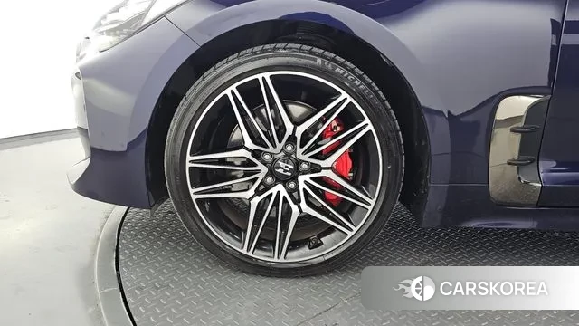 Kia Stinger Meister id 3296638 из Кореи 15