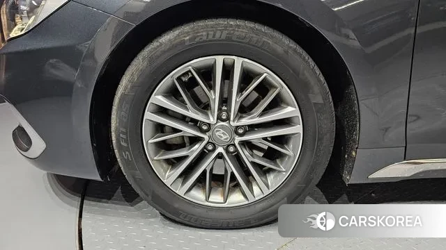 Hyundai Grandeur IG id 3220804 из Кореи 15