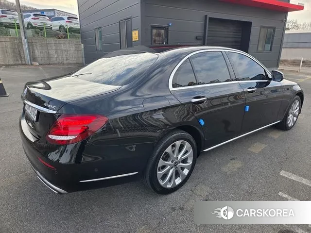 Mercedes-Benz E-Class W213 id 3737404 из Кореи 15