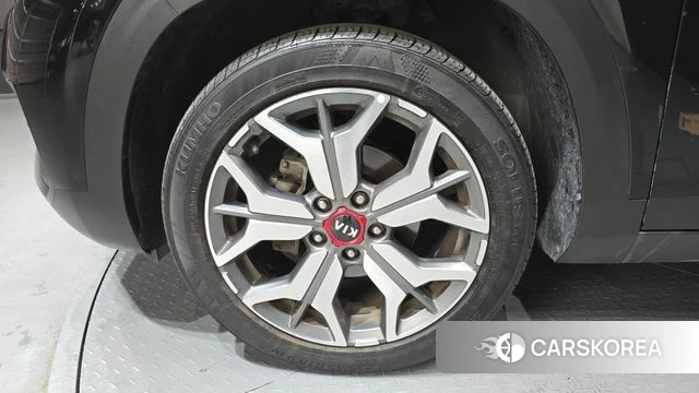 Kia Seltos id 4250044 из Кореи 28