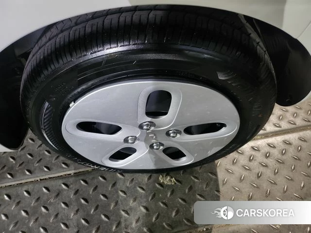 Kia The New Kia Ray id 3825853 из Кореи 15