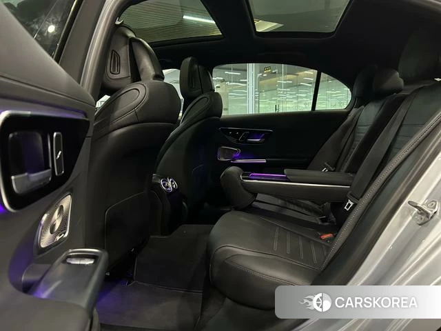 Mercedes-Benz Class C id 4229175 из Китая 16