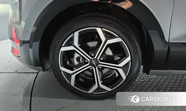 Kia Di Ol Nu Niro id 4936271 из Кореи 30