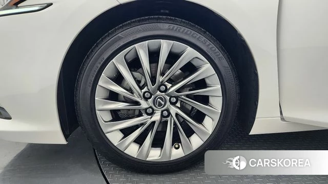 Lexus ES300h 7th generation id 4524067 из Кореи 15