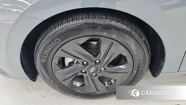 Hyundai Avante (CN7) id 4854966 из Кореи 13