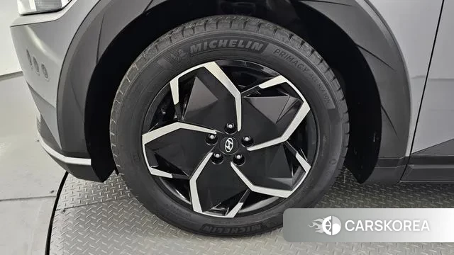 Hyundai Ionic 5 id 2940280 из Кореи 15