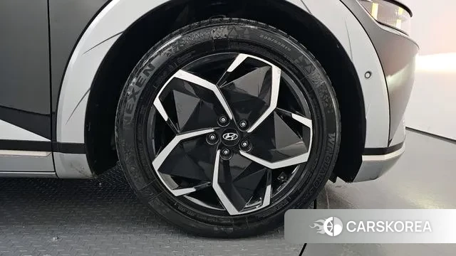 Hyundai Ionic 5 id 3421798 из Кореи 15