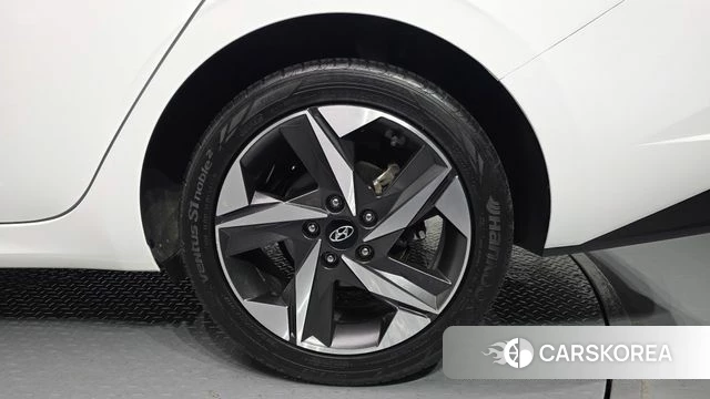 Hyundai Avante (CN7) id 3871025 из Кореи 15