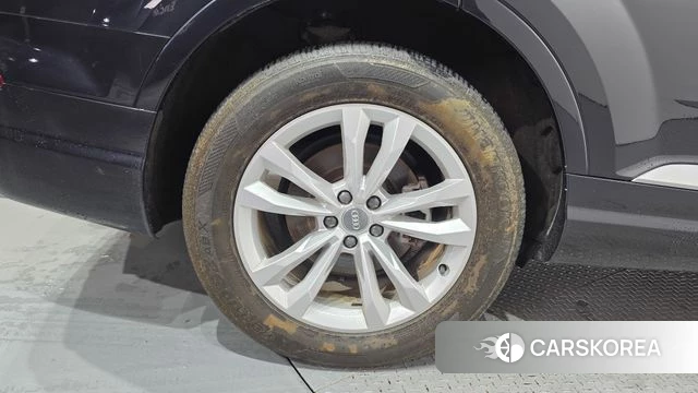 Audi Q7 (4M) id 4750996 из Кореи 31