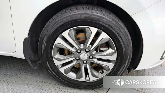 Kia The New Carnival id 3101961 из Кореи 15