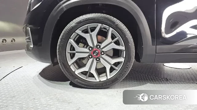 Kia Seltos id 3665650 из Кореи 15