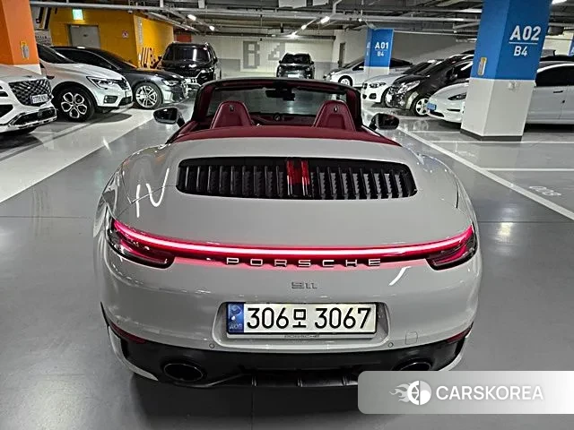 Porsche 911(992) id 3519040 из Кореи 15