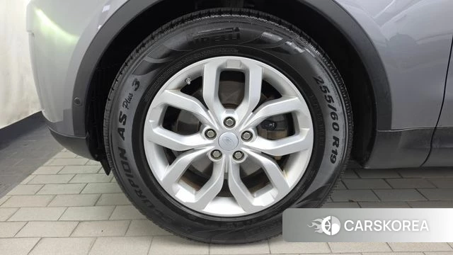 Land Rover Discovery 5 id 4712819 из Кореи 29