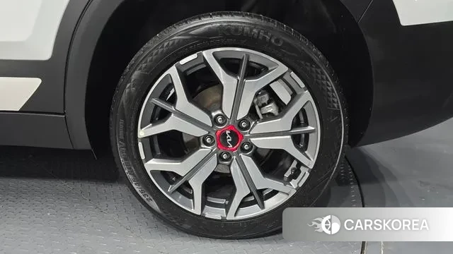 Kia Seltos id 3478444 из Кореи 15