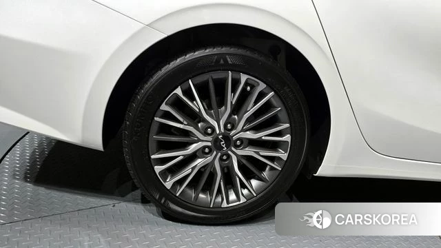 Kia The New K3 2nd generation id 4323326 из Кореи 25