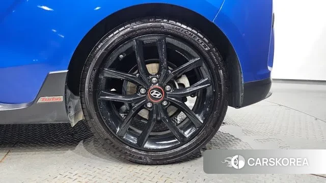 Hyundai Veloster (JS) id 3045670 из Кореи 15