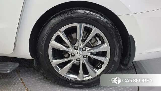 Kia The New Carnival id 3039411 из Кореи 15