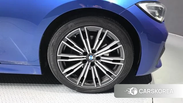 BMW 3 Series (G20) id 3766299 из Кореи 15