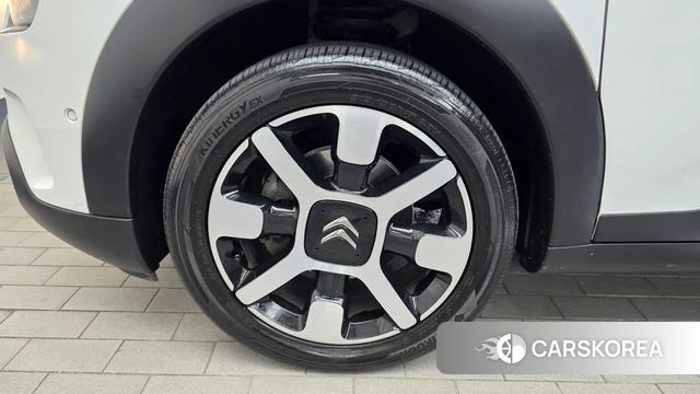 Citroen / DS C4 Cactus id 4586934 из Кореи 28