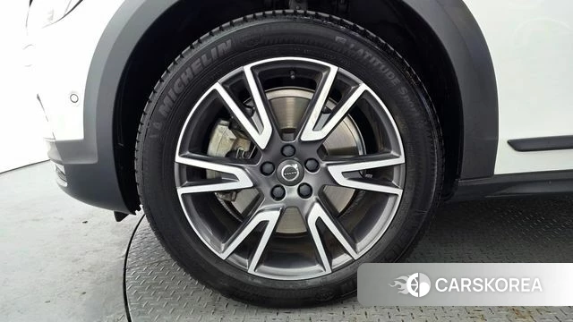 Volvo V90 Cross-Country id 4688853 из Кореи 15