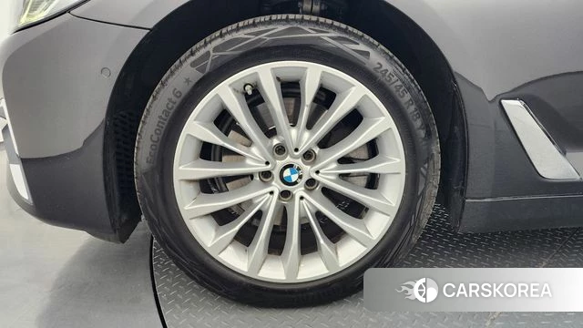 BMW 5 Series (G30) id 4195500 из Кореи 31