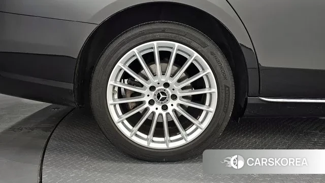 Mercedes-Benz E-Class W213 id 3017274 из Кореи 15