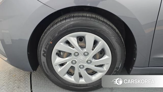 Hyundai The New Avante AD id 3955372 из Кореи 15