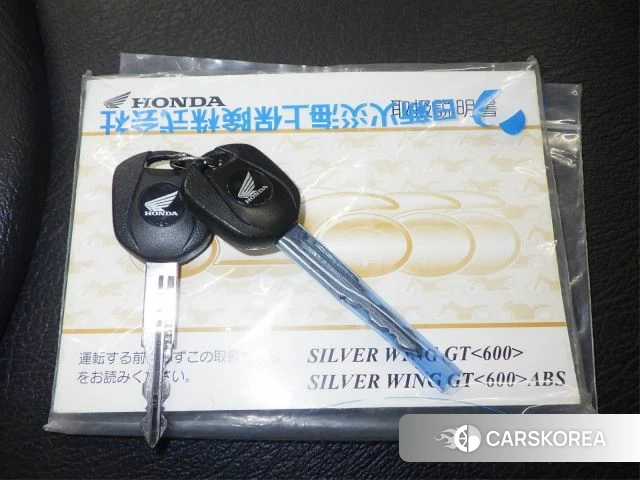 Honda SILVER WING 600 GT ABS id 3948303 из Японии 27